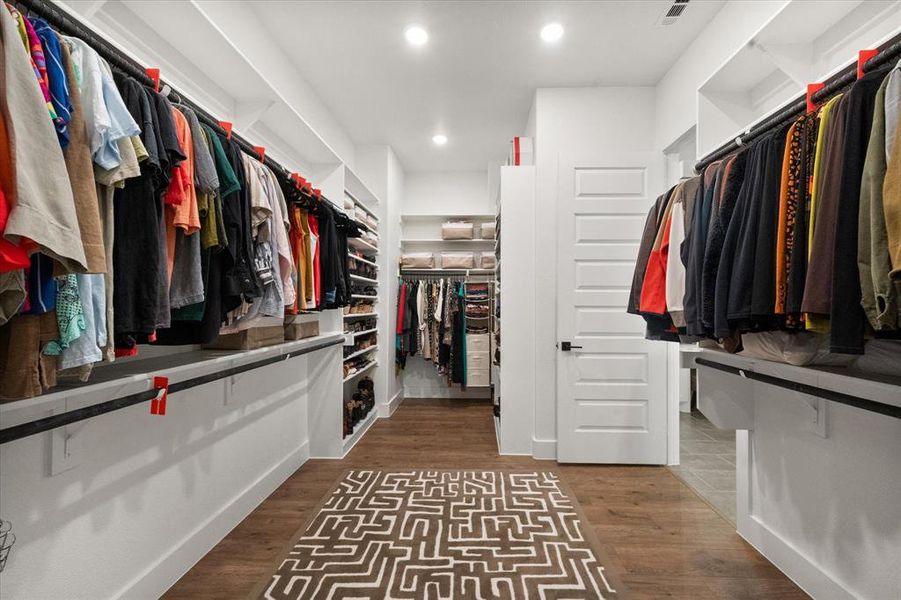 Furnished interior view inside a new home in , Fort Worth (Image 5). Furnished interior view inside a new home in , Fort Worth (Image 5).