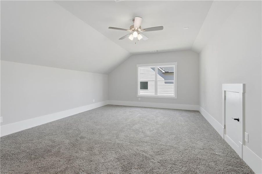 Spacious, unfurnished interior of a new home in , Jefferson (Image 56).