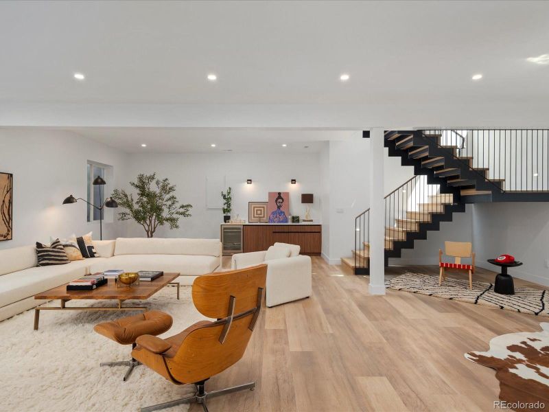 Image 38 of a home in .