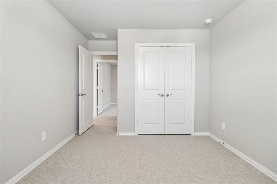 Spacious, unfurnished interior of a new home in Eastridge - Signature Series, Princeton (Image 30). Spacious, unfurnished interior of a new home in Eastridge - Signature Series, Princeton (Image 30).