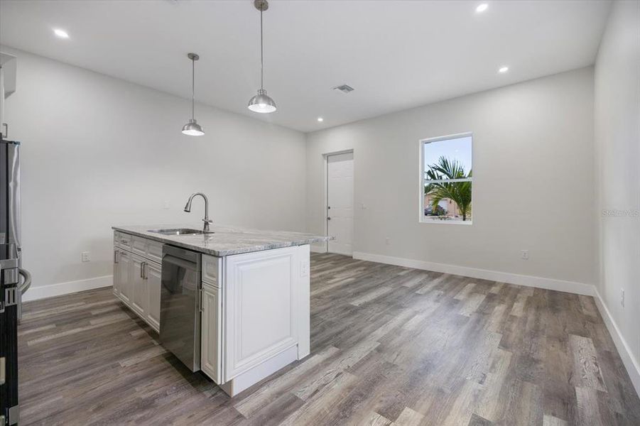 Image 22 of a home in .