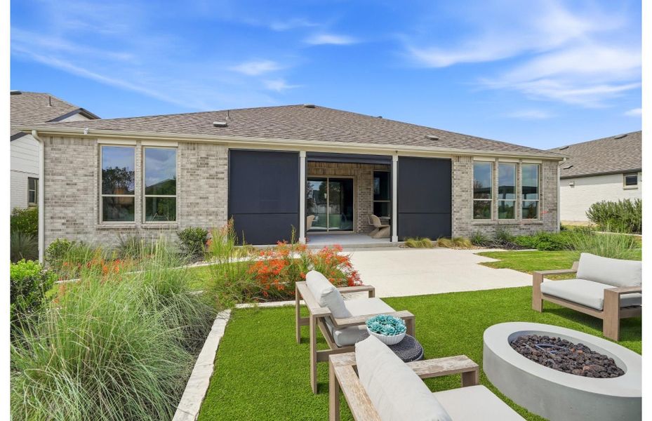 Representative exterior details of a home built from the Stardom by Del Webb in Del Webb New Braunfels at Veramendi, New Braunfels (Image 3).