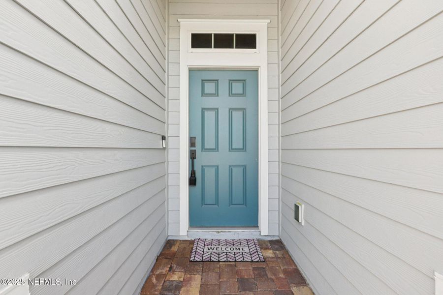 Exterior details and patio area of a home in Longleaf: Longleaf 60s, Jacksonville (Image 3).