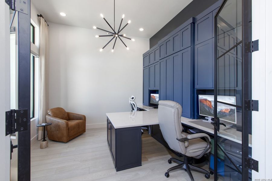 Furnished interior view inside a new home in , Fair Oaks Ranch (Image 21).