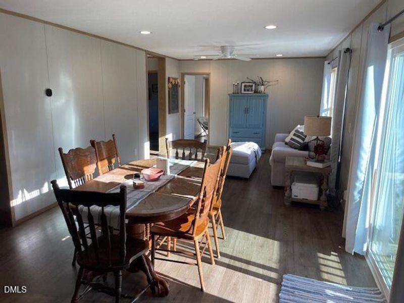 IMG_7047 (1) IMG_7047 (1)