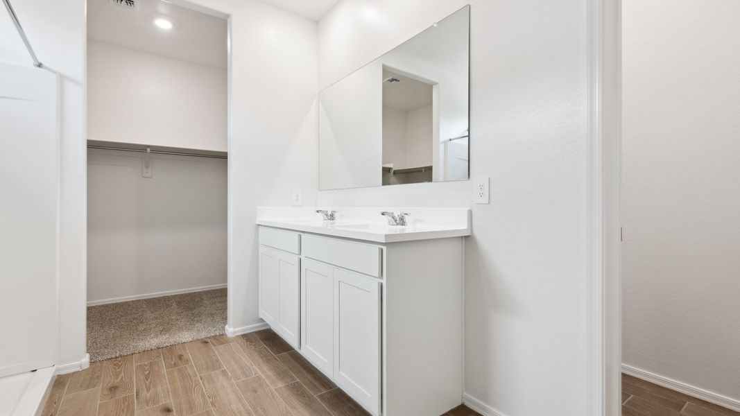 Furnished interior view inside a new home in Rio Rancho Estates, Wittmann (Image 9).
