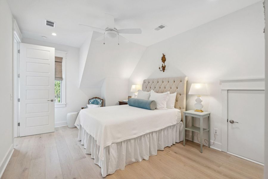 Furnished interior view inside a new home in , Johns Island (Image 48). Furnished interior view inside a new home in , Johns Island (Image 48).