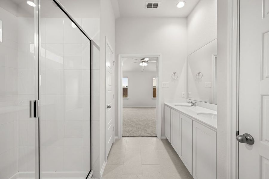 Representative exterior photo of a completed home built from the Cheyenne by Impression Homes in Baker Farms, Cleburne, TX (Image 15).