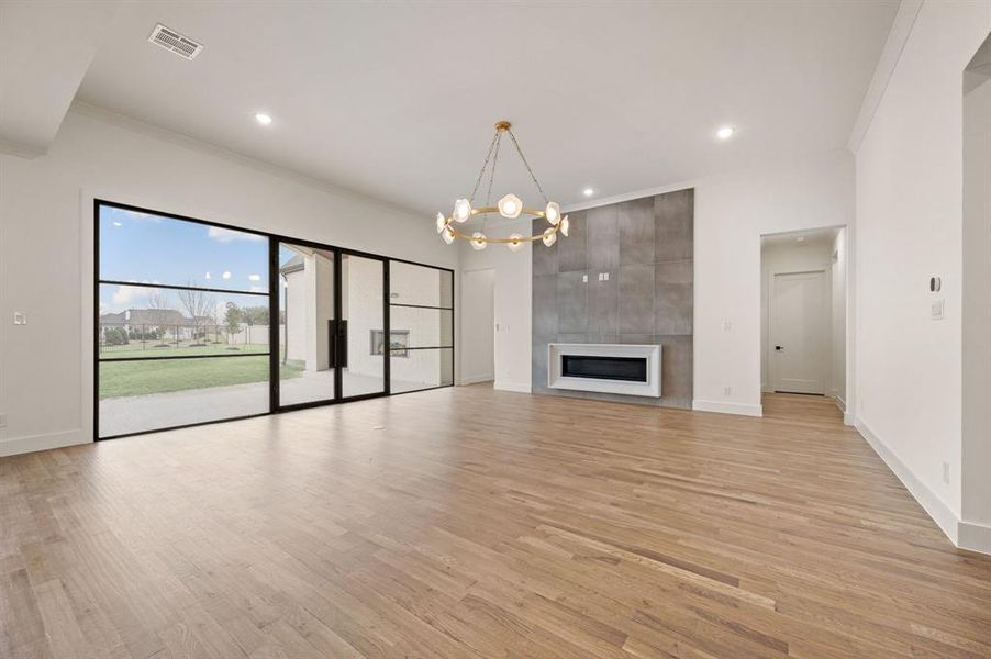 Spacious, unfurnished interior of a new home in , Prosper (Image 20).