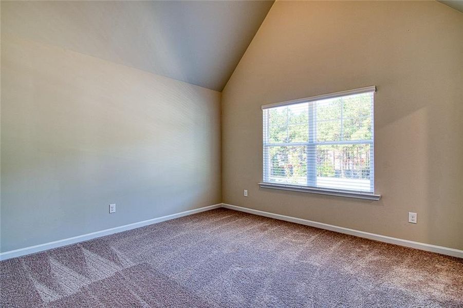 Spacious, unfurnished interior of a new home in Cascade Ridge at Niskey Lake, Atlanta (Image 8).