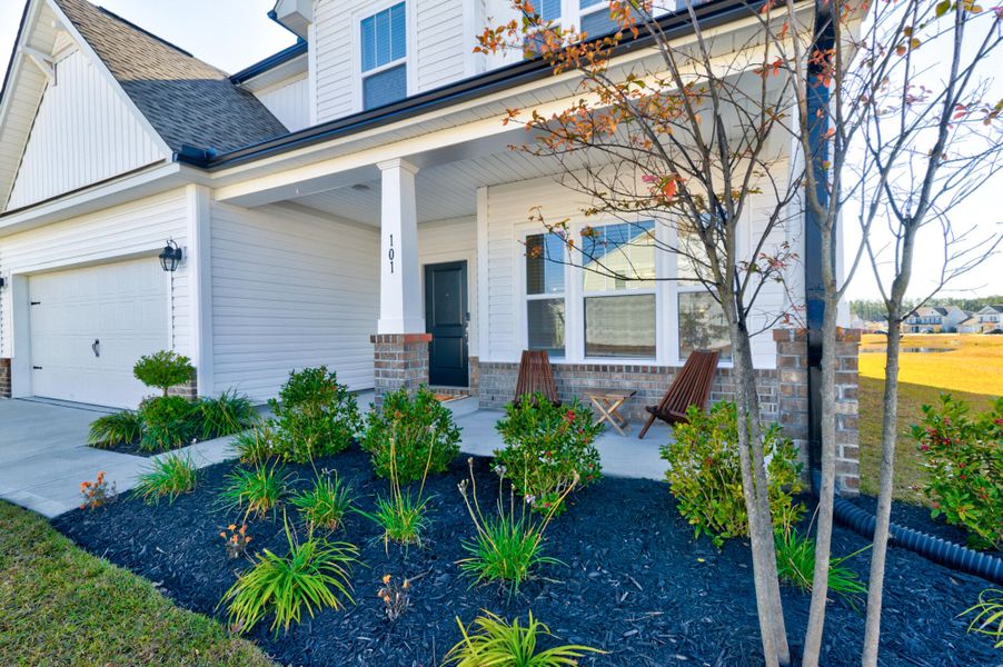 Exterior details and patio area of a home in , Summerville (Image 28).