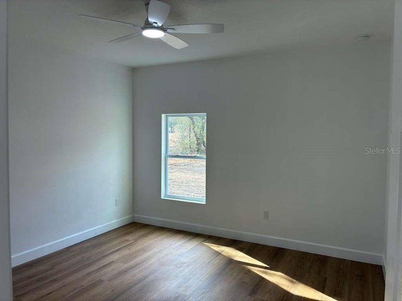 Spacious, unfurnished interior of a new home in , Ocklawaha (Image 15).