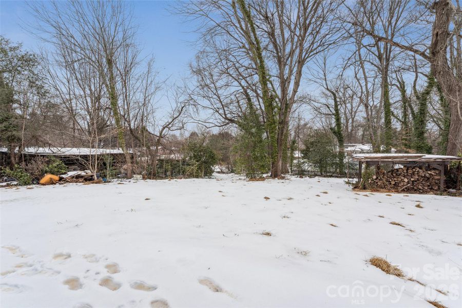 Natural landscape and outdoor views near  in Statesville (Image 38).