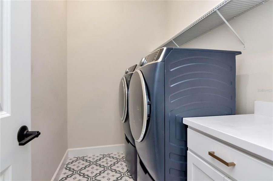 Close-up of interior finishes inside a home in , Wesley Chapel (Image 22).