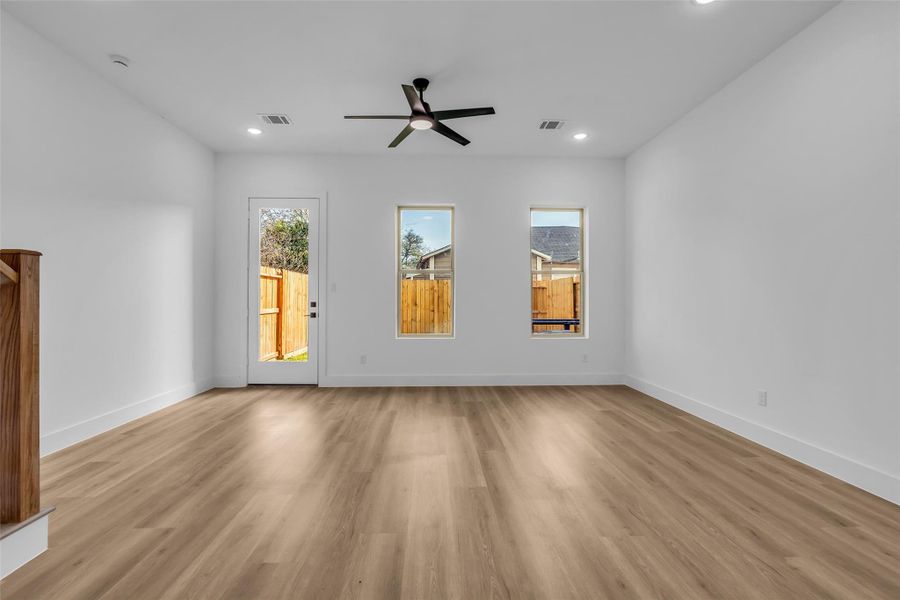 Spacious, unfurnished interior of a new home in , Houston (Image 28). Spacious, unfurnished interior of a new home in , Houston (Image 28).