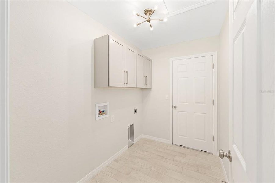 Image 44 of a home in .