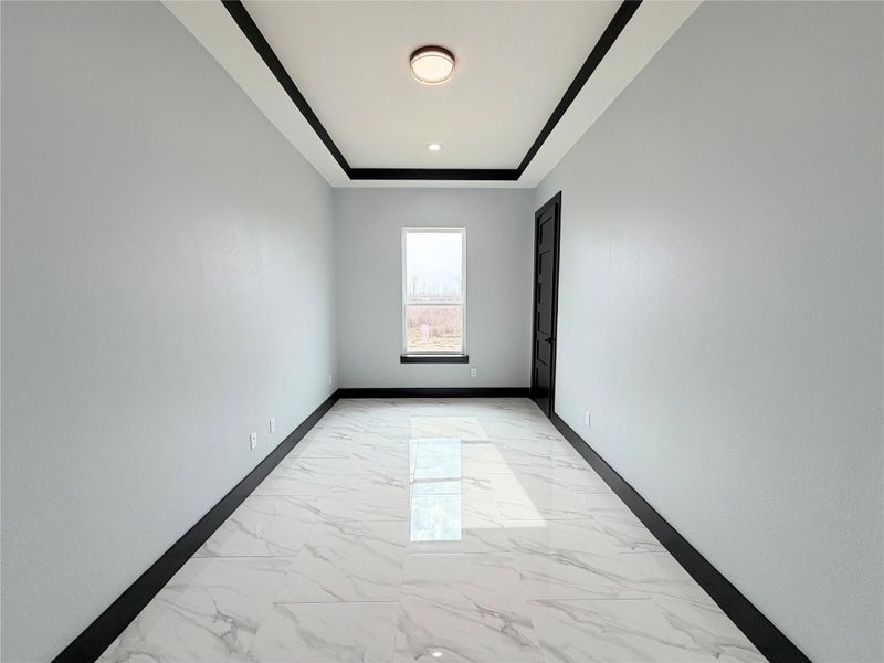 Spacious, unfurnished interior of a new home in , Dayton (Image 33).