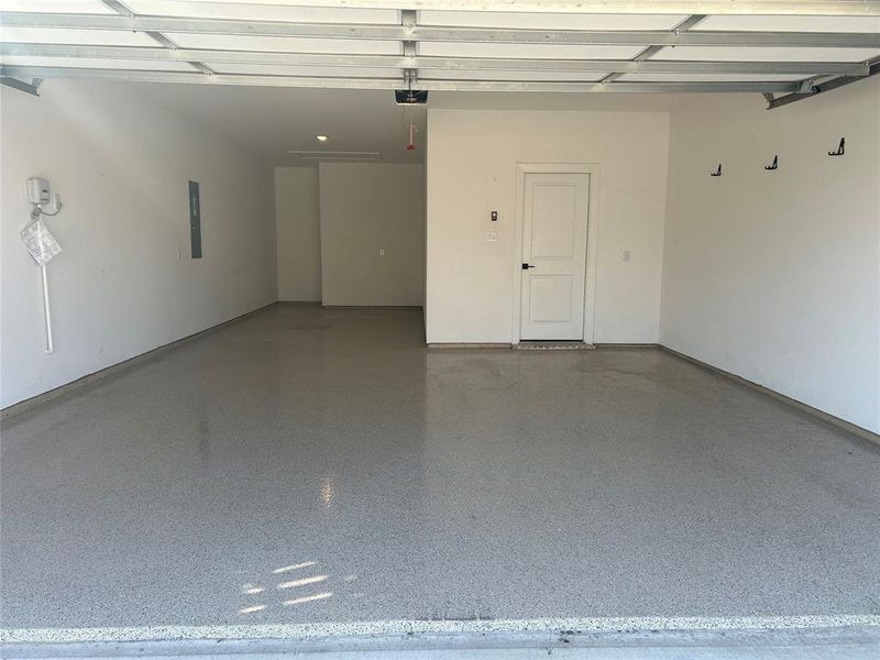 Spacious, unfurnished interior of a new home in Monterra, Fate (Image 23).