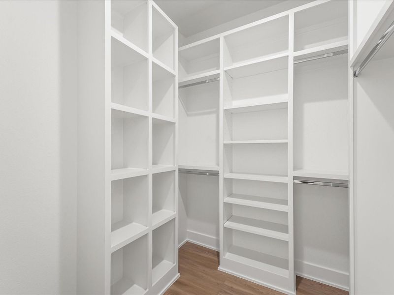 Image 6 of a home in .