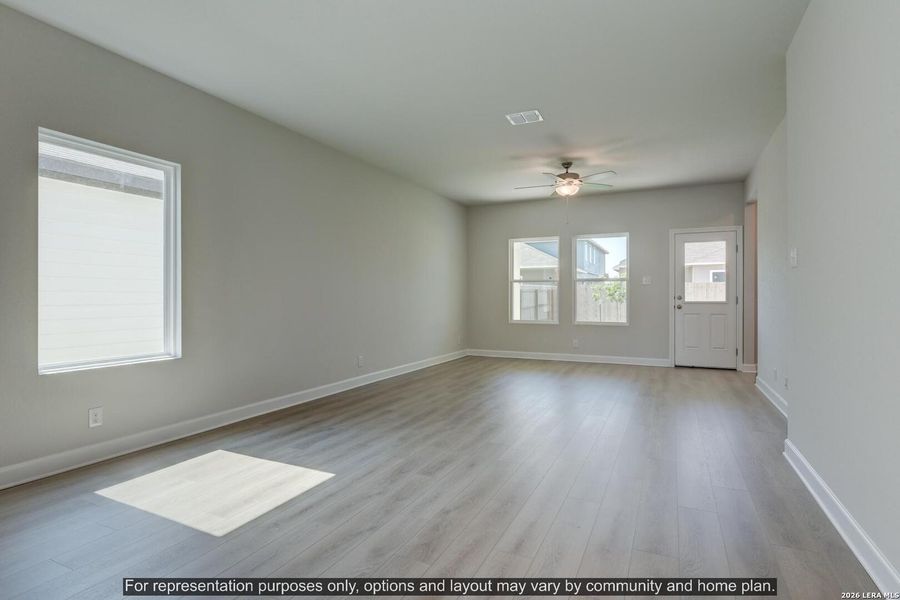 Spacious, unfurnished interior of a new home in Arcadia Ridge, San Antonio (Image 16).