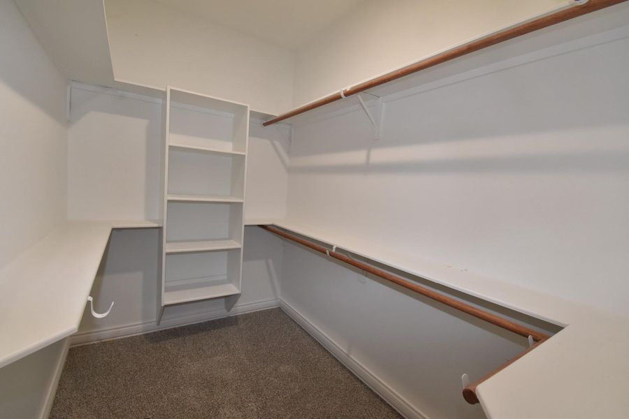 Spacious, unfurnished interior of a new home in , Huntsville (Image 22). Spacious, unfurnished interior of a new home in , Huntsville (Image 22).