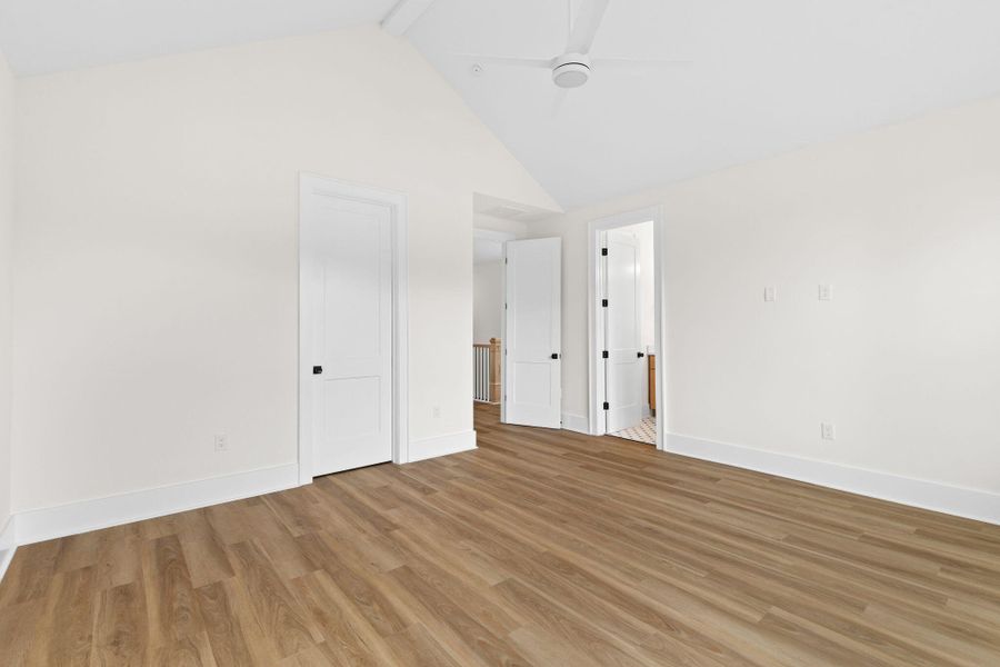 Spacious, unfurnished interior of a new home in , Mount Pleasant (Image 23).