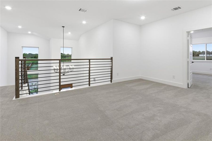 Spacious, unfurnished interior of a new home in Pecan Grove, Cross Timber (Image 23).