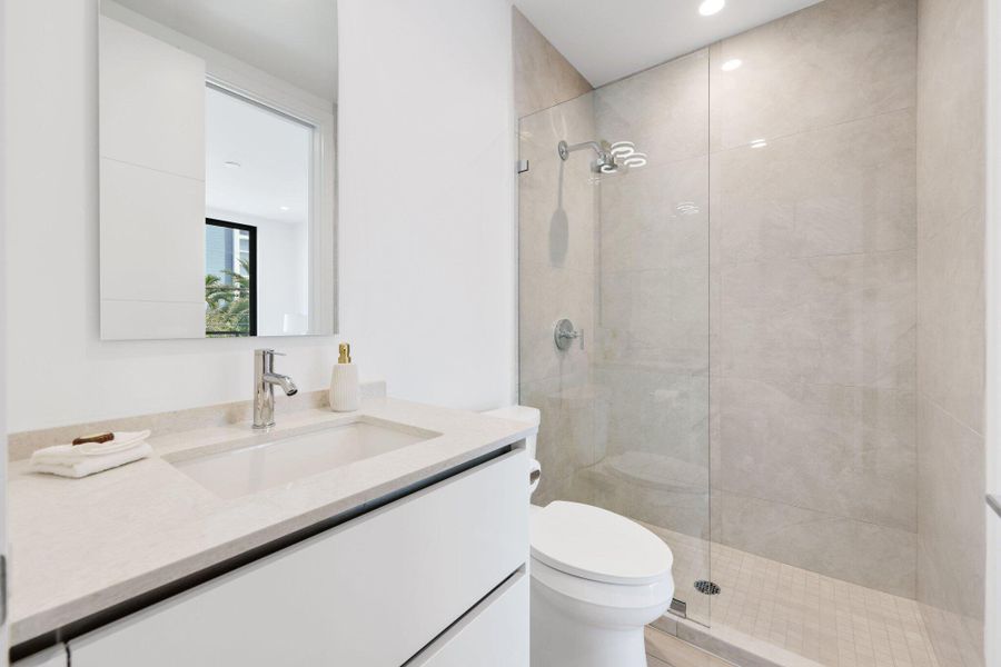 408 Southeast 2nd St - 50.jpg-SMALL