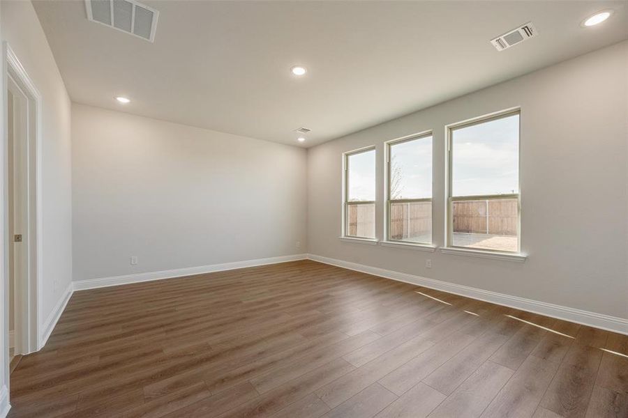 Spacious, unfurnished interior of a new home in Sutton Fields, Celina (Image 32). Spacious, unfurnished interior of a new home in Sutton Fields, Celina (Image 32).