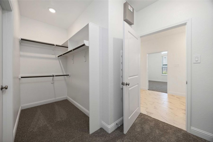 Spacious, unfurnished interior of a new home in Sienna, Missouri City (Image 19). Spacious, unfurnished interior of a new home in Sienna, Missouri City (Image 19).