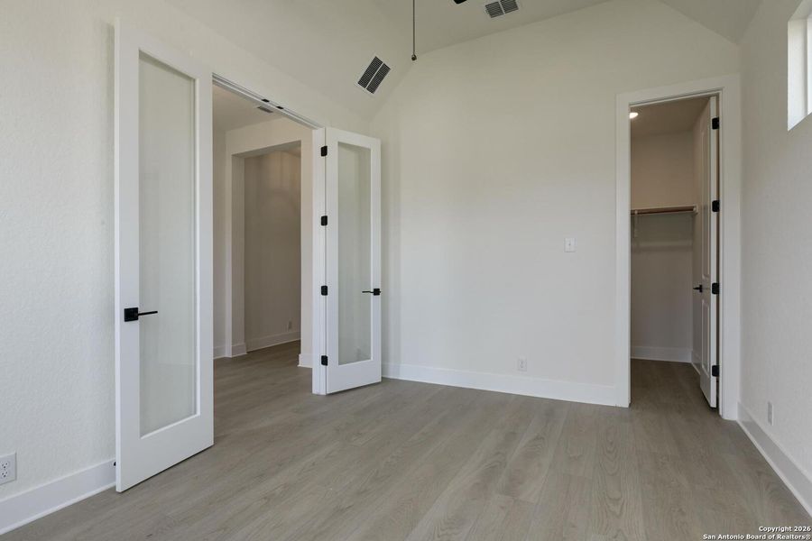 Spacious, unfurnished interior of a new home in Megan's Landing, Castroville (Image 27).