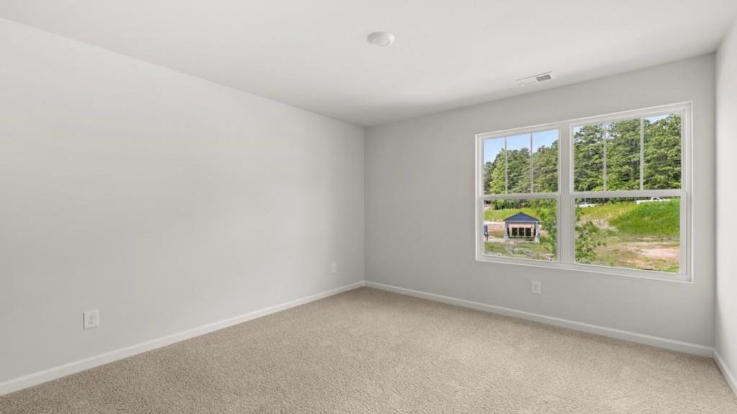 Spacious, unfurnished interior of a new home in Northwoods at Mirror Lake, Villa Rica (Image 24).