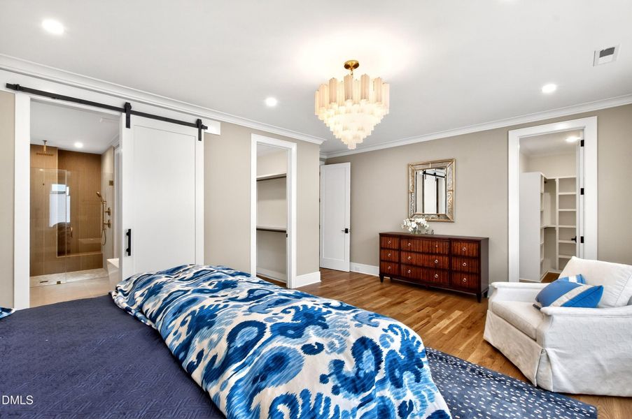 Carson (60) Carson (60)