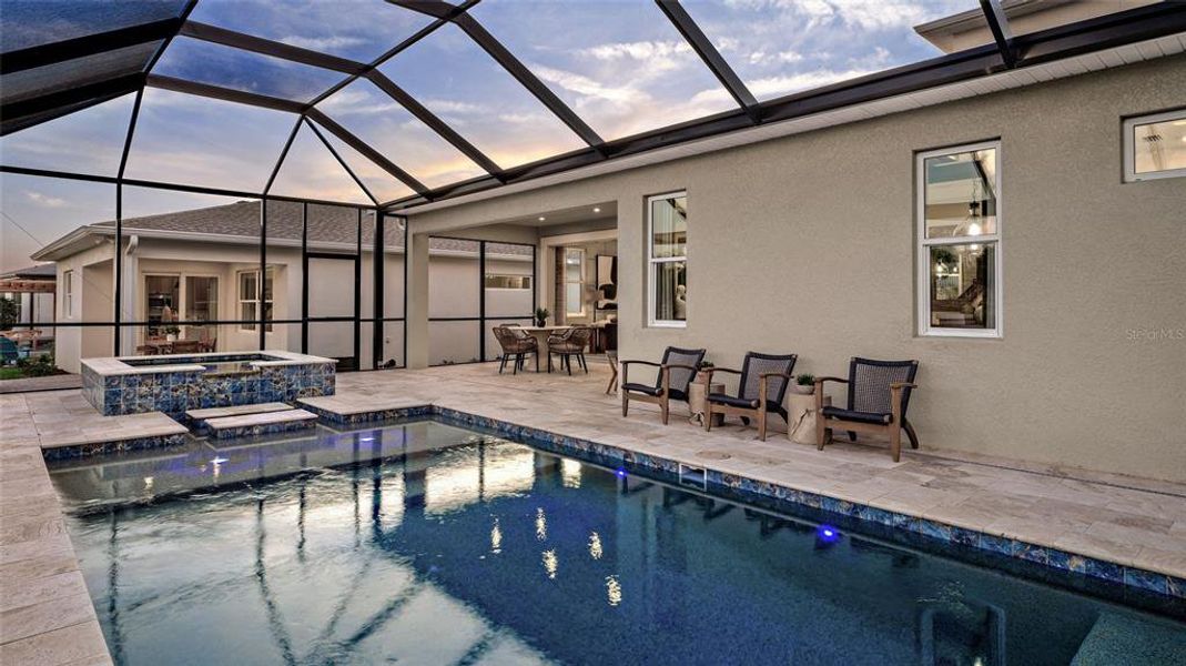 Exterior details and patio area of a home in , Lady Lake (Image 20).