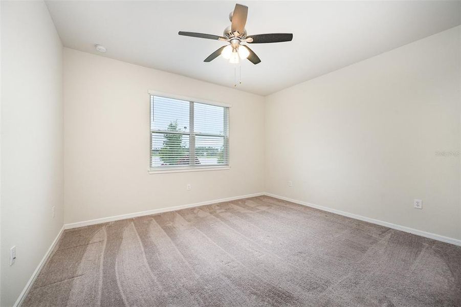 Spacious, unfurnished interior of a new home in , St. Cloud (Image 11).