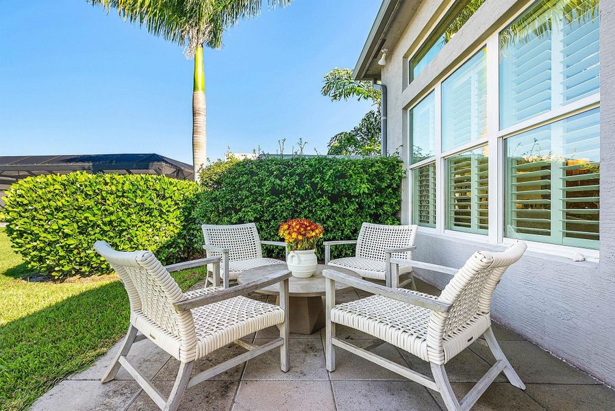 Exterior details and patio area of a home in , Boynton Beach (Image 21).