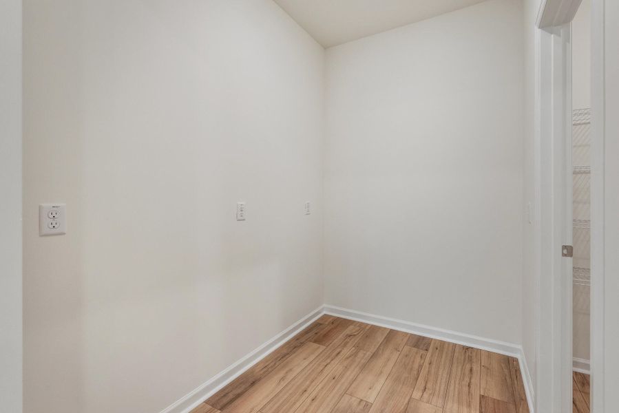 Spacious, unfurnished interior of a new home in Oakley Pointe, Moncks Corner (Image 27).