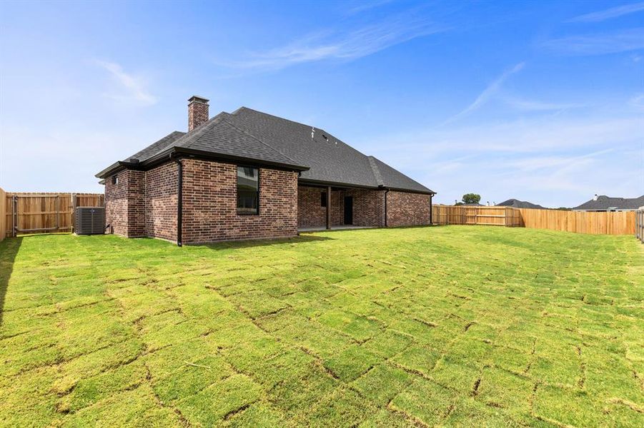 Exterior details and patio area of a home in , Robinson (Image 24).
