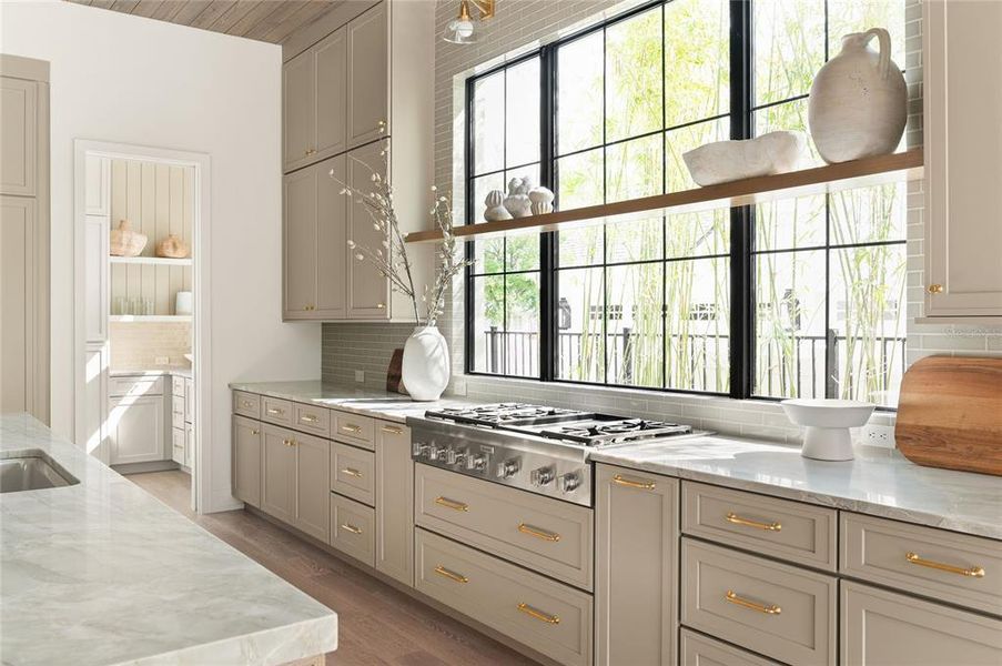 Furnished interior view inside a new home in , Orlando (Image 45).