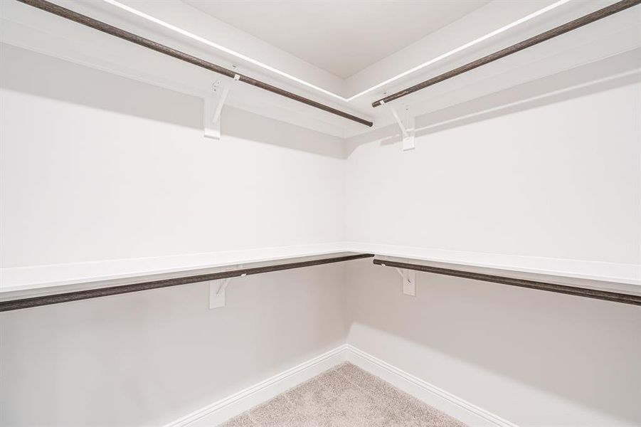 Spacious, unfurnished interior of a new home in Stonebrooke, Conroe (Image 18).