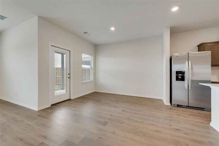 Spacious, unfurnished interior of a new home in Riverfield, Josephine (Image 13).
