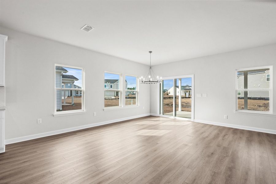 Similar Madison floorplan with Timeless Collection. Features and finishes vary.