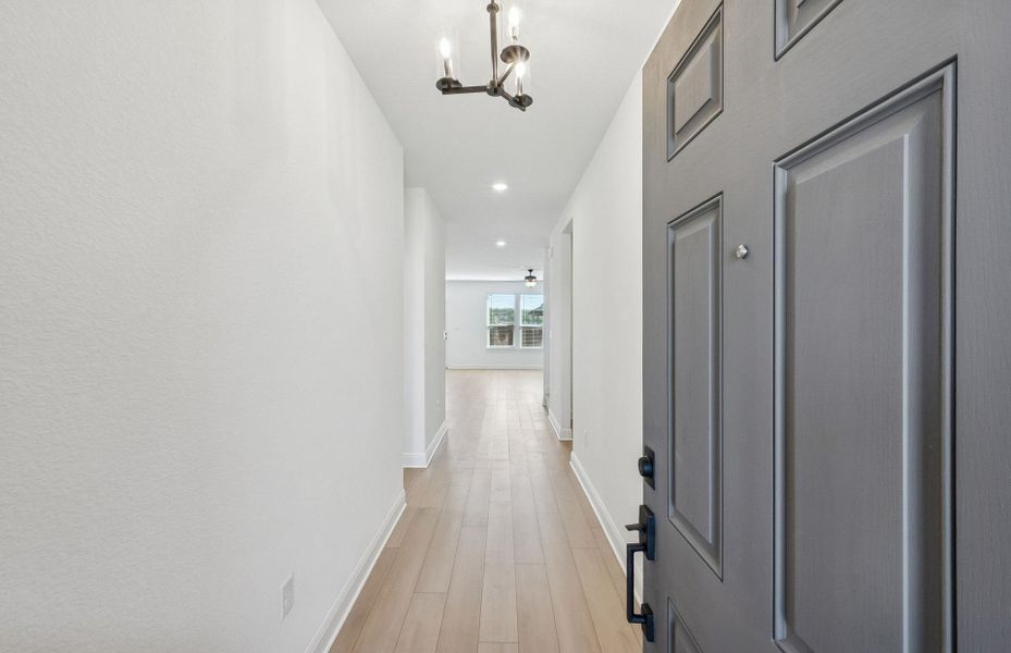 Spacious, unfurnished interior of a new home in Lagos, Manor (Image 35).