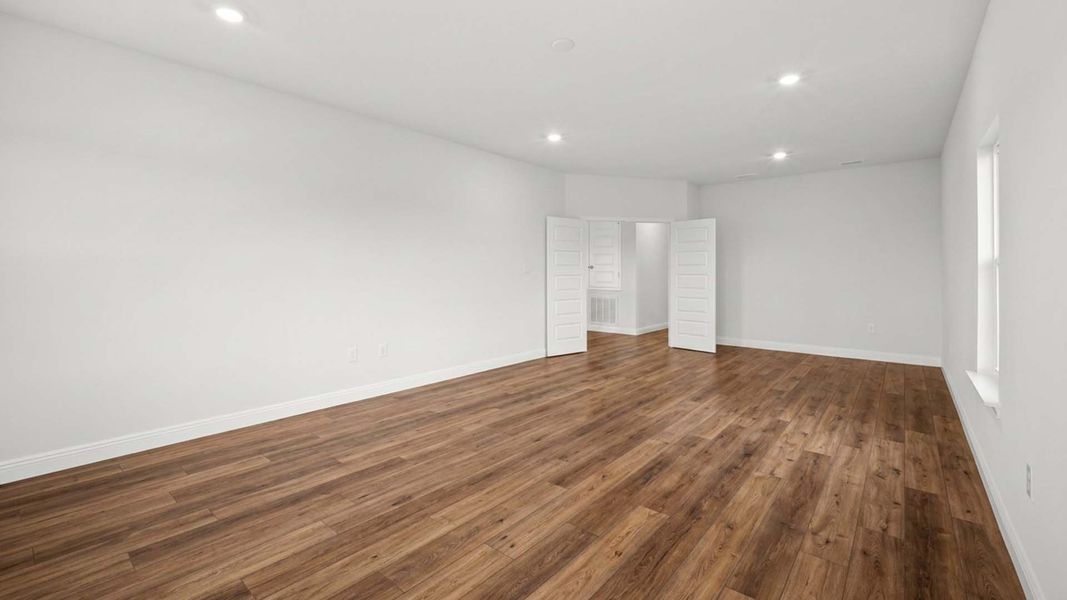 Spacious, unfurnished interior of a new home in Santa Rosa Beach Homes, Santa Rosa Beach (Image 24). Spacious, unfurnished interior of a new home in Santa Rosa Beach Homes, Santa Rosa Beach (Image 24).