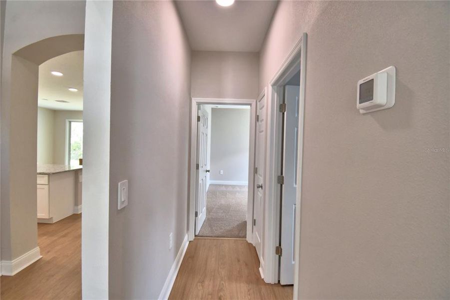 Spacious, unfurnished interior of a new home in , Winter Haven (Image 27).