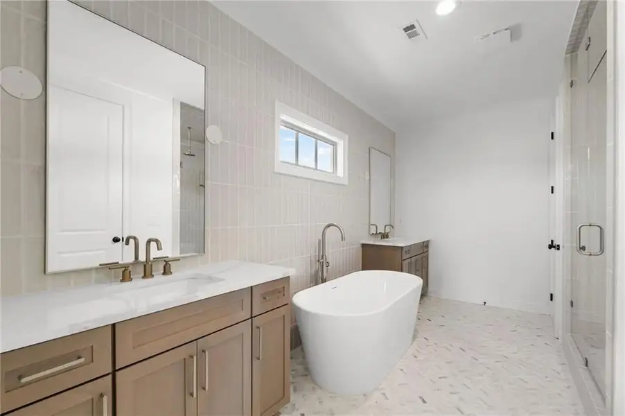 Furnished interior view inside a new home in , Suwanee (Image 19).