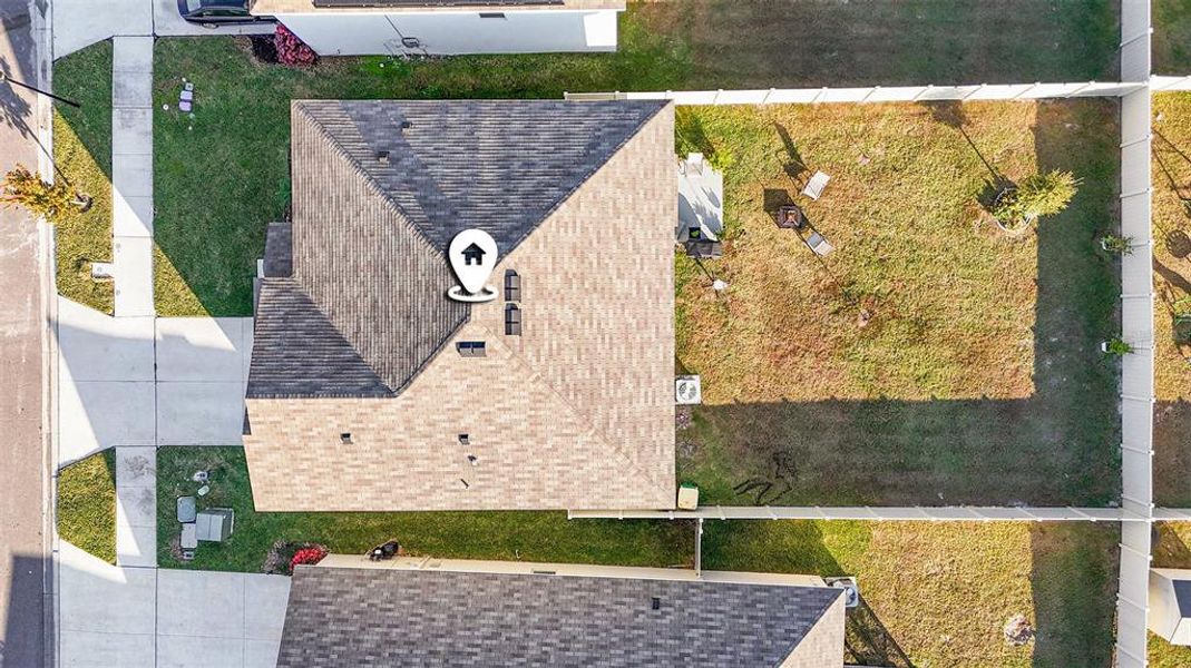 Exterior details and patio area of a home in , Wesley Chapel (Image 3).