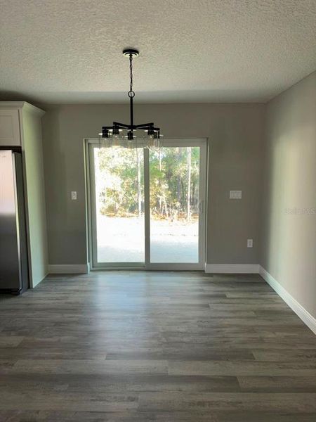 Spacious, unfurnished interior of a new home in , Dunnellon (Image 27).