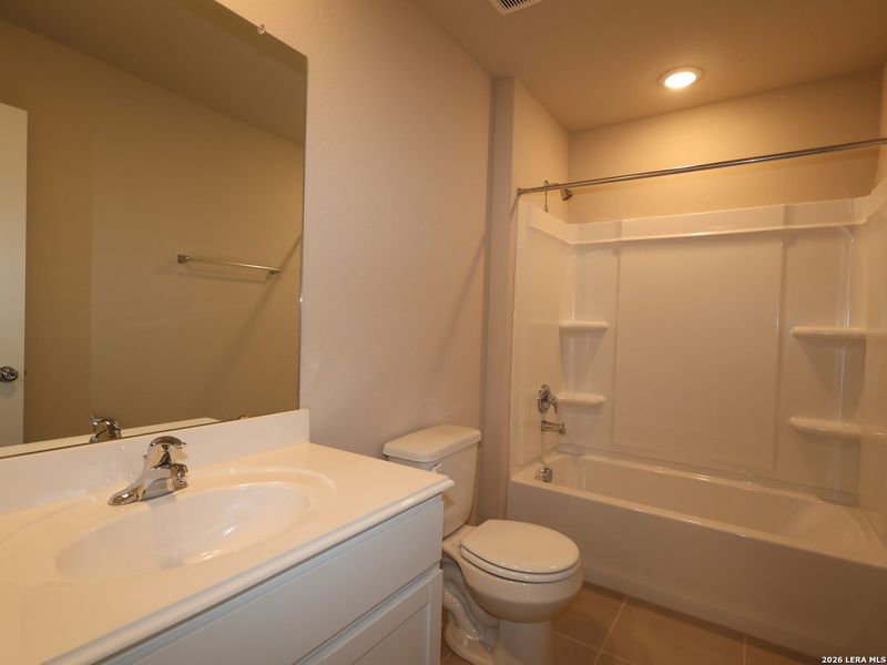 Furnished interior view inside a new home in Hickory Ridge, Elmendorf (Image 8).