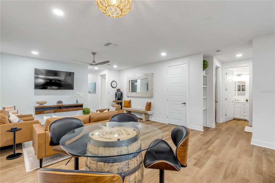 Furnished interior view inside a new home in , Edgewater (Image 45).